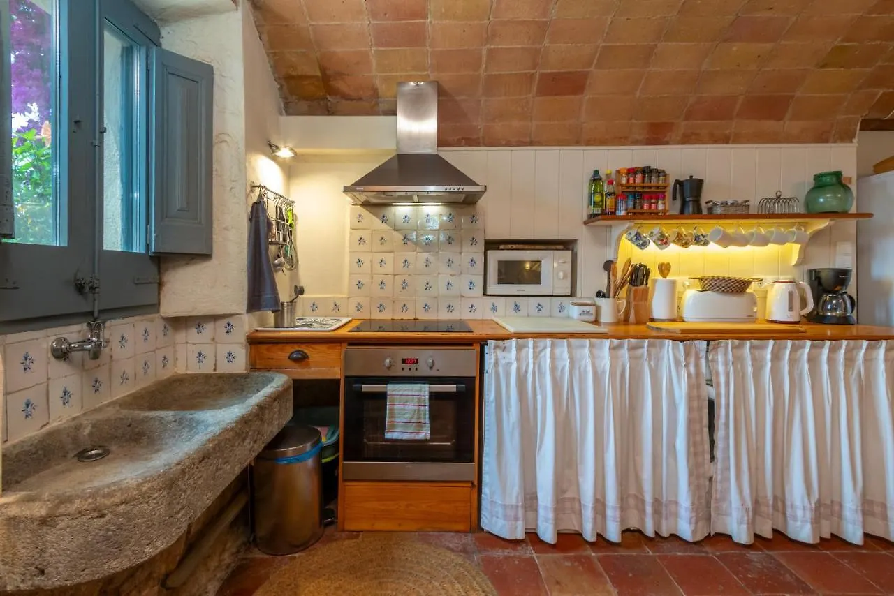 Casa Rural Siglo XVIII Pals 0*,  Spain